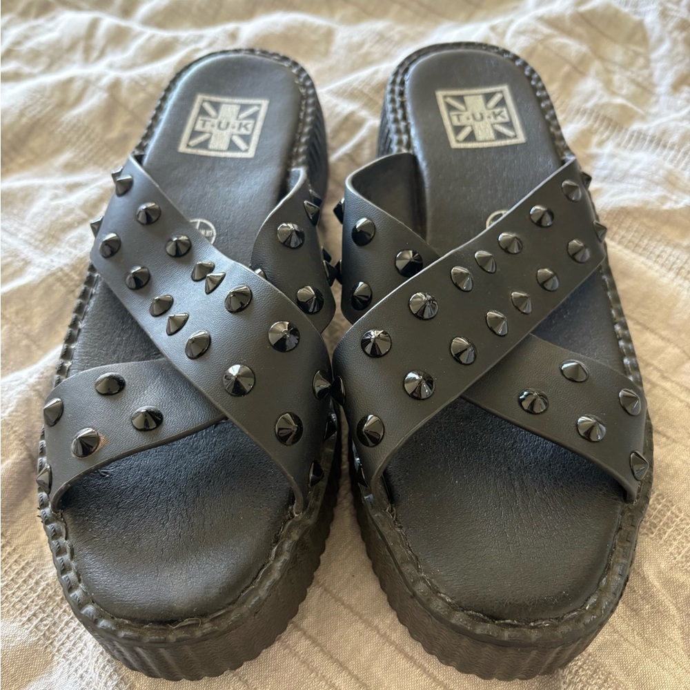 T.U.K Black Cross Strap Studded Sandal